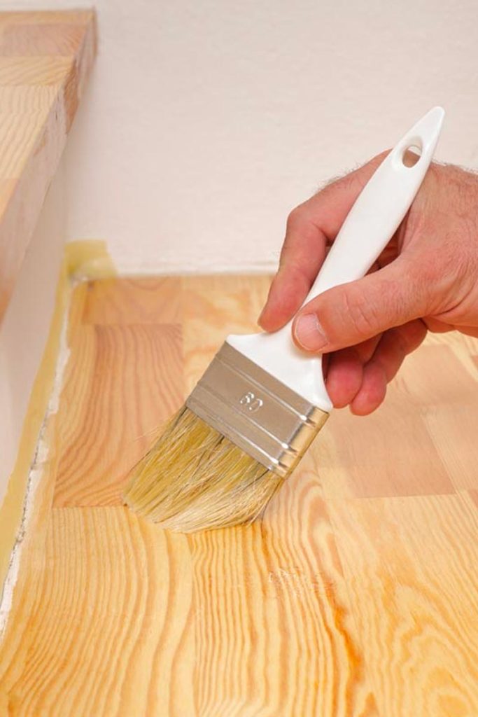 Parkett-World-Specialisti-Legno-trattamenti-conservativi