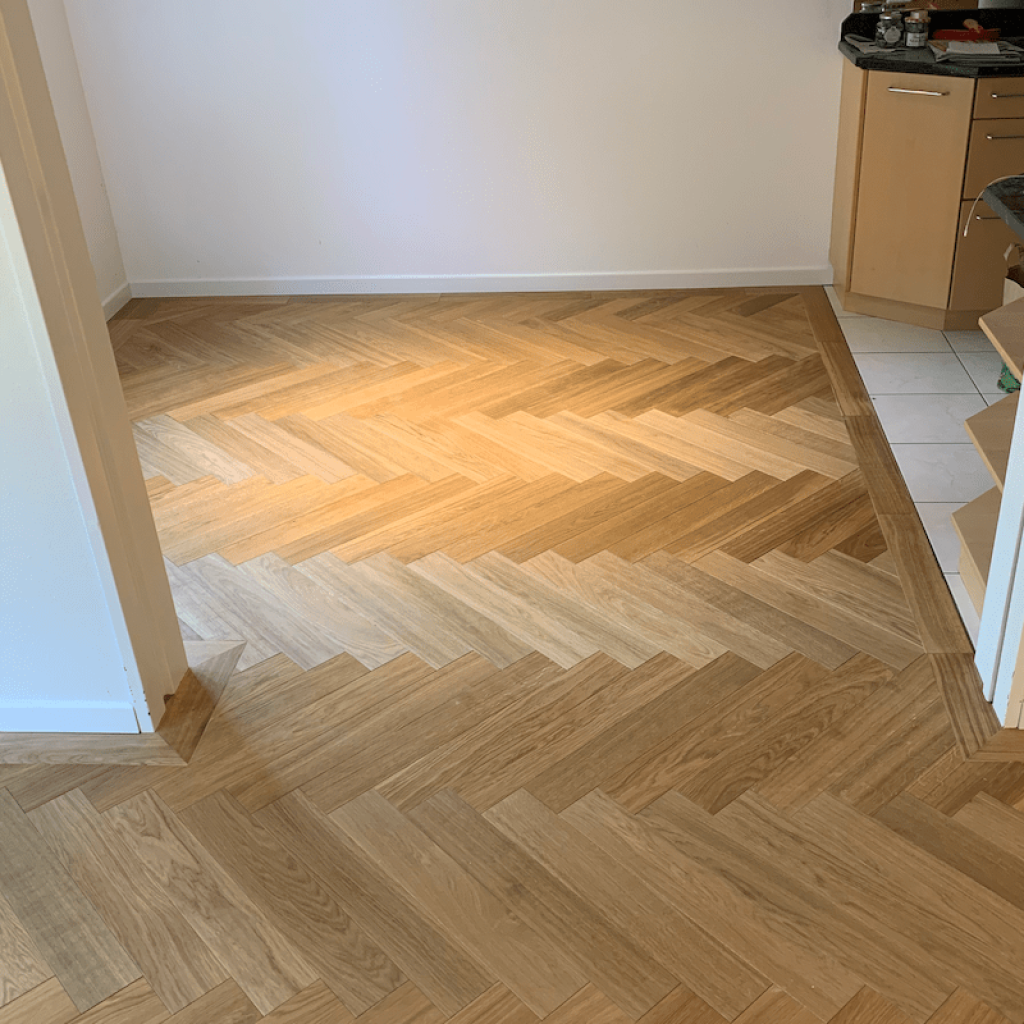Parkett World Specialisti Legno Progetto pavimento posa a spina