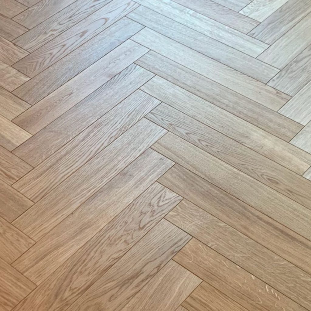 parkett-world-specialisti-legno-posa-spina-italiana